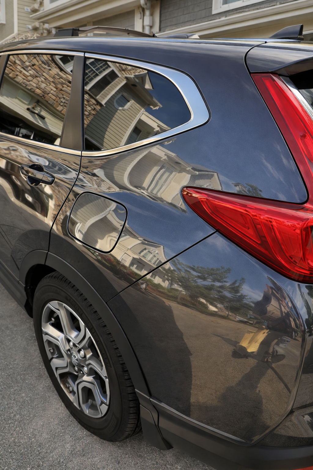 Honda CR-V - Rear Quarter Paint Detail